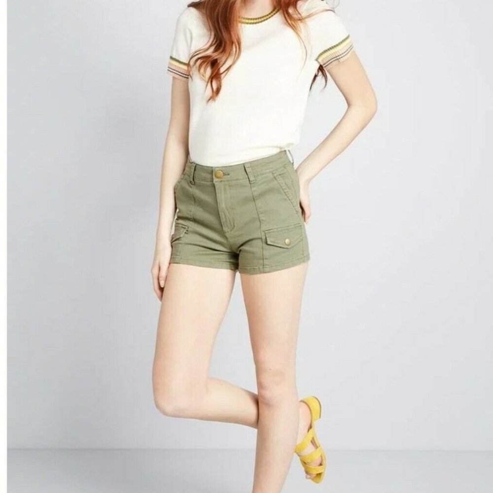 Modcloth Portland Midrise Cargo Utility Shorts 28